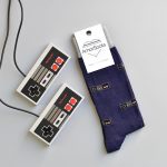 AmorSocks-calcetines-socks-mandos-nintendo-nes-minines-nintendomini-retro-80s-Azul-marino-gris-navy-grey