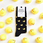 AmorSocks-calcetines-socks-patos-patitos-de-goma-ducks-rubber-ducks-negro-black-amarillo-yellow