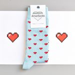 amorsocks-calcetines-socks-corazon-8-bits-heart-zelda-azul-celeste-corazones-rojos